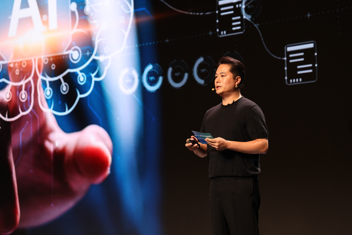 探索具身智能“无人区”！公司董事长孔爱祥、总经理孔辰寰受邀参加萧山区“两新”融合推进新型工业化大会